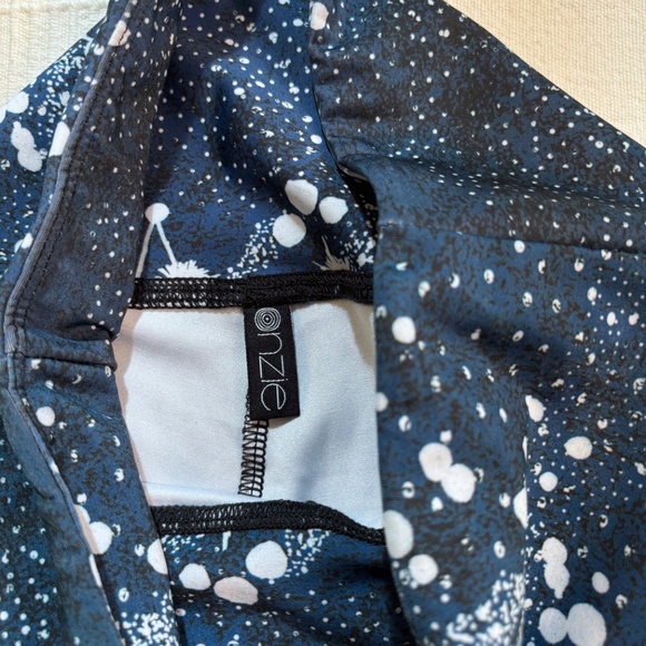 Onzie Constellation Leggings - Picture 8 of 8